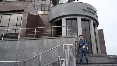 Azerbaijan cancels Russian cultural events over deaths of two citizens
