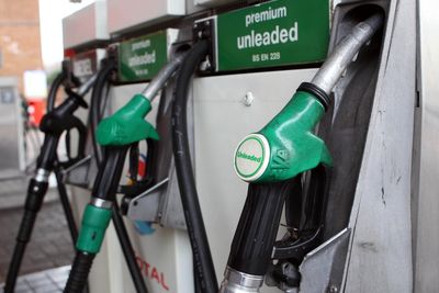 Fuel margins remain high despite lower prices at the pump, watchdog finds