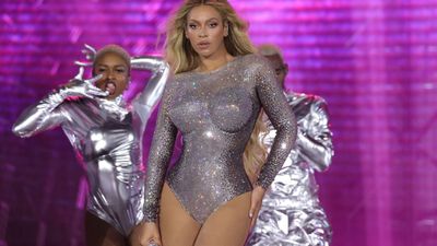 ‘Stop, stop, stop!’: Beyonce’s scary car stunt goes sideways in Houston