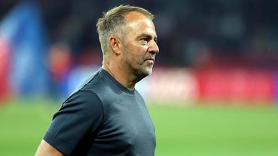 Hansi Flick ‘Plotting Position Change’ for Barcelona Star Ahead of Nico Williams Arrival