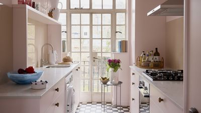 10 Outdated Kitchen Rules You Can Ignore When Designing a Small Kitchen