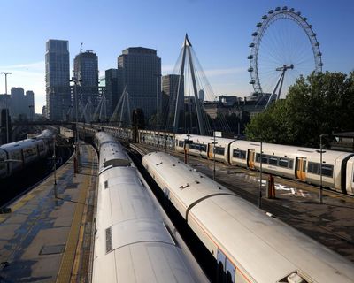 Speed restrictions imposed on two main train lines amid UK heatwave