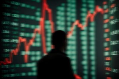 Fed Rate Cuts May Not Be A Win For Stocks, Warns JPMorgan — Expects Dollar And Bond Yields To Fall