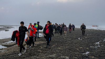 EU Commission working on Mediterranean states' concerns about Anglo-French migration pact