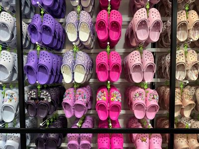 Crocs To Sacrifice Sales To Protect Margins, Analyst Cuts Price Target