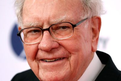 Warren Buffett donates another $6 billion in Berkshire Hathaway shares—with the lion's share going to the Gates Foundation