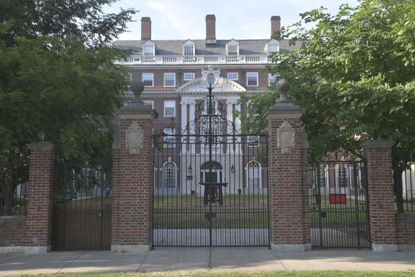 Trump administration reportedly decides Harvard violated civil rights