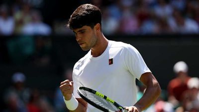 Carlos Alcaraz Survives Thrilling Five-Set First Round Wimbledon Match