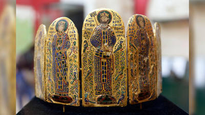 Monomachos Crown: The 1,000-year-old crown honoring 'the one who fights alone' found by a farmer in a field