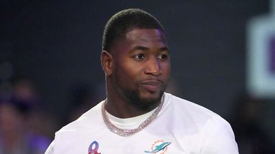 How the Steelers Plan to Use New Acquisitions Jonnu Smith and Jalen Ramsey