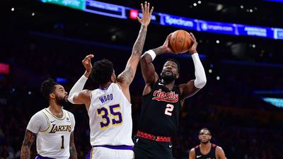 Lakers in the Mix to Sign Former No. 1 Pick to Fill Center Void