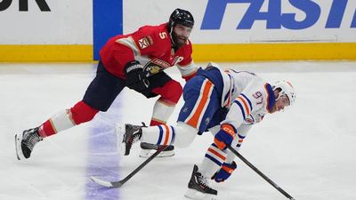 Panthers Sign Key Defenseman to Lengthy Contract Extension