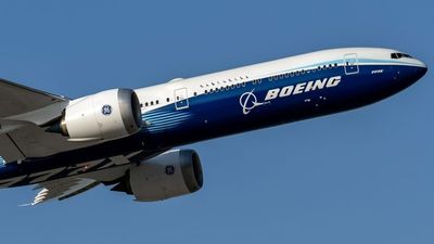 Boeing Announces CFO Transition, Shares Volatile After Hours