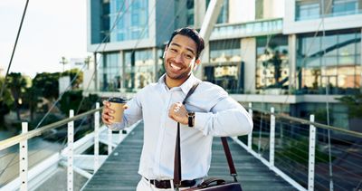 8 Companies Willing To Hire You and Train You While Paying over $30 an Hour