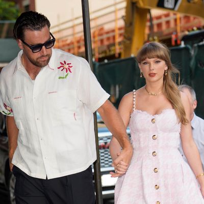 Taylor Swift Frosts Her Balmain Summer Dress With a $22,500 Cartier Necklace and Rare Vintage Rolex Watch