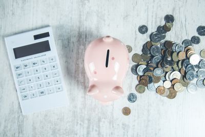 8 Financial Moves That Make Your Family Nervous