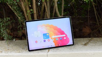 I used the Galaxy Tab S10 FE Plus for a week and it's the most durable multitasker but lags behind the iPad Air in an important way