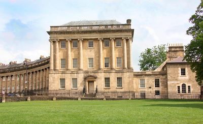 ‘Smoke and confusion’: exhibition points out Jane Austen’s true thoughts on Bath