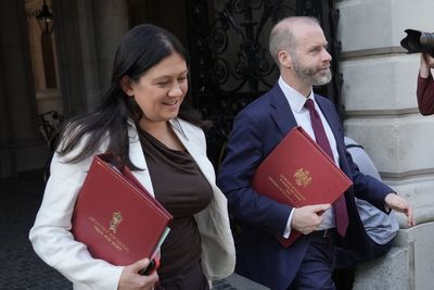 Cabinet minister urges MPs to back welfare Bill as rebellion looms