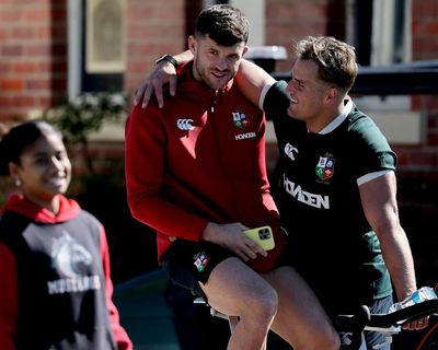 Blair Kinghorn arrives to complete Lions set as Queensland Reds await