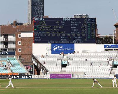 Leicestershire stunned by Middlesex: county cricket day three – as it happened