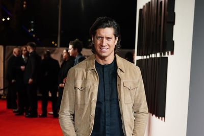 Vernon Kay misses BBC Radio 2 show after getting ‘trapped’ on train