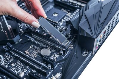 Analysts Are All In on This Tech Stock—Why You Should Be, Too