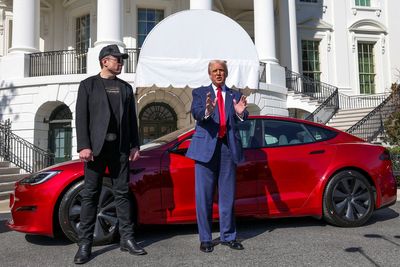 Tesla stock drops as Trump and Musk reignite their feud and president suggests deporting tech mogul