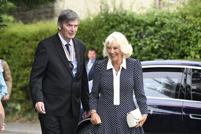 Camilla laments library closures in visit to Edinburgh community hub