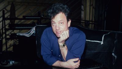 A cozy accessory brings ultimate sophistication to Billy Joel's '80s living room sofa – it's primed to be a major 2025 trend (and shoppable from $10)
