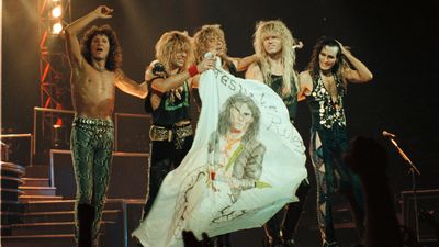 “Nobody was going to freak out. We said, ‘This is going to get done. We just need to find the right person to join the family.’ And we got Steve Vai, thank God”: How the virtuoso Vai put the sizzle into the last big hair metal album of the ’80s