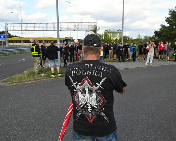 Poland to tighten border controls amid growing tension over irregular crossings
