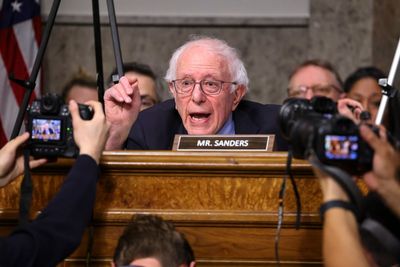 Bernie Sanders Declares It's Citizens Versus Billionaire Donors As Bill Ackman And Co. Open Their Wallets To Take Down Zohran Mamdani