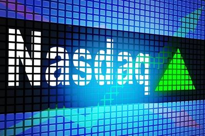 Nasdaq Dips 150 Points; US ISM Manufacturing PMI Rises In June
