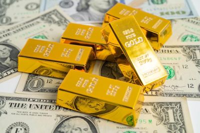 HSBC Lifts Gold Forecast, Sees A Volatile Path Ahead
