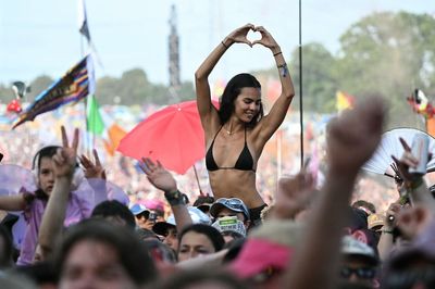The 10 biggest fashion trends to come out of Glastonbury 2025, from bikinis to skinny scarves