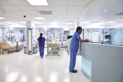 Record number of NHS operations given in private hospitals