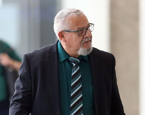 Six Chicago men exonerated in 1987 stabbing death of government official