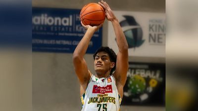 Australia's Emus advance with statement win over France