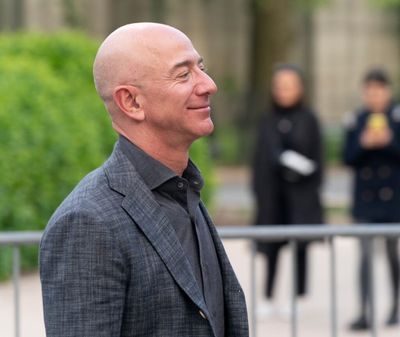 Jeff Bezos Sells $737 Million Worth Of Amazon Stock Just Days After Lavish Venetian Wedding