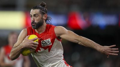 Turf war: Swans star responds to SCG surface grumbles