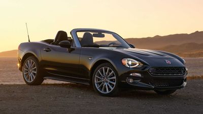 Who Bought a New Fiat 124 Spider In Q2 2025?