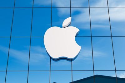 Dan Ives Urges Apple 'To Make A Move,' Saying That Perplexity Acquisition Is 'A No-Brainer': 'It's A Matter Of When And Not If'