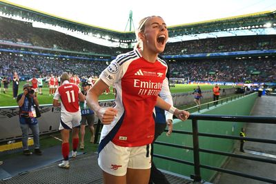 Chloe Kelly returns to Arsenal
