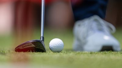 Can You Use Mud Or Sawdust To Make A Tee For Your Golf Ball?
