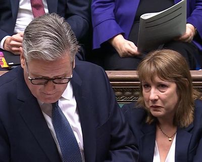 Survival-mode Starmer throws tearful chancellor to wolves at PMQs