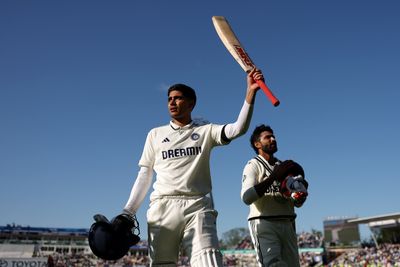 Gill and India dominate England on the first day of second Test