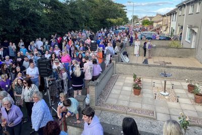 Hundreds attend vigil in memory of Sarah Montgomery