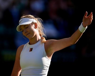 Katie Boulter crashes out of Wimbledon with misfiring serve as Sonay Kartal advances