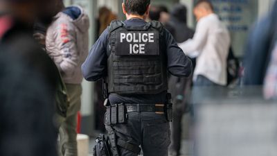 ‘That’s fascism with a passport scanner’: Trump threatens to deport U.S. citizens if they meet one condition